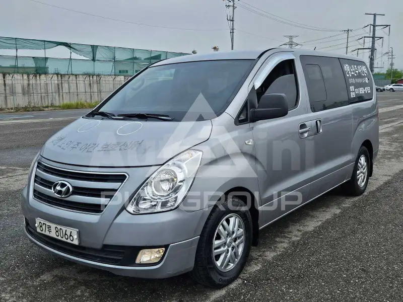 2017 Hyundai Starex