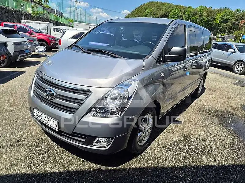 2017 Hyundai Starex