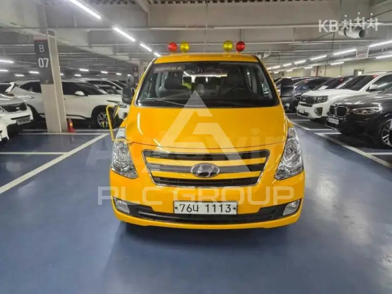 2017 Hyundai Starex