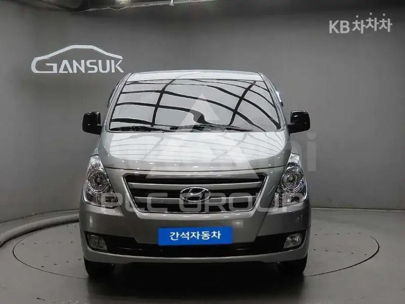2017 Hyundai Starex