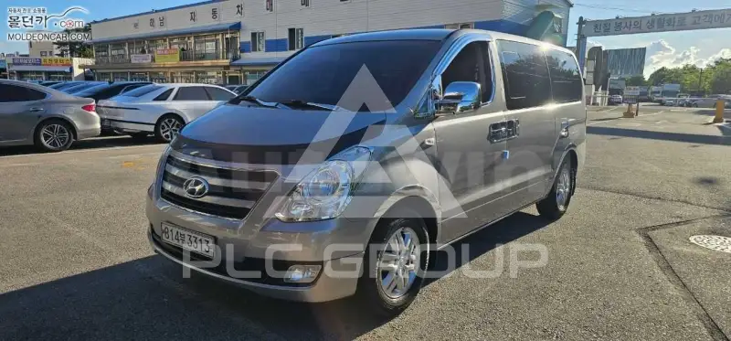 2017 Hyundai Starex