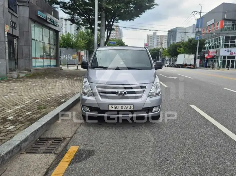 2017 Hyundai Starex