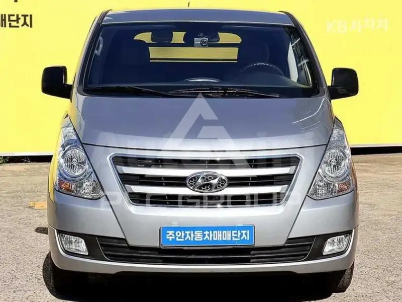 2017 Hyundai Starex