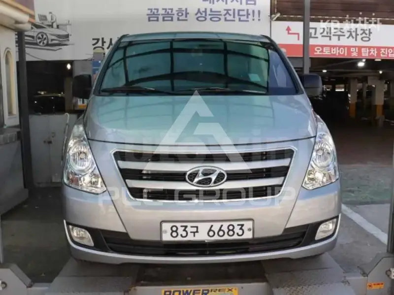 2017 Hyundai Starex
