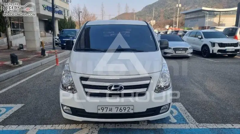 2017 Hyundai Starex