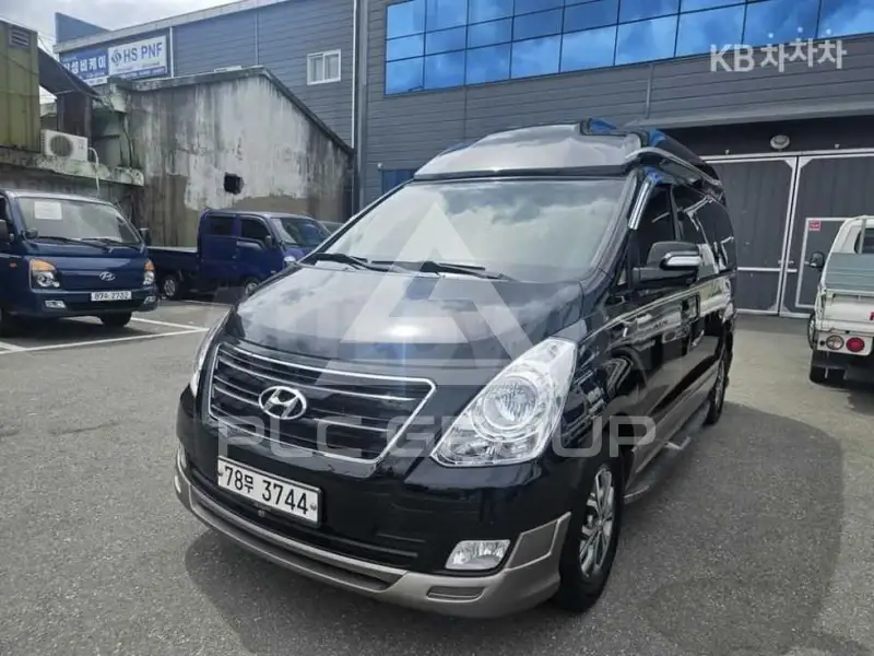 2017 Hyundai Starex