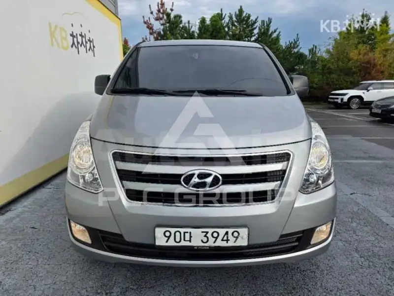 2017 Hyundai Starex