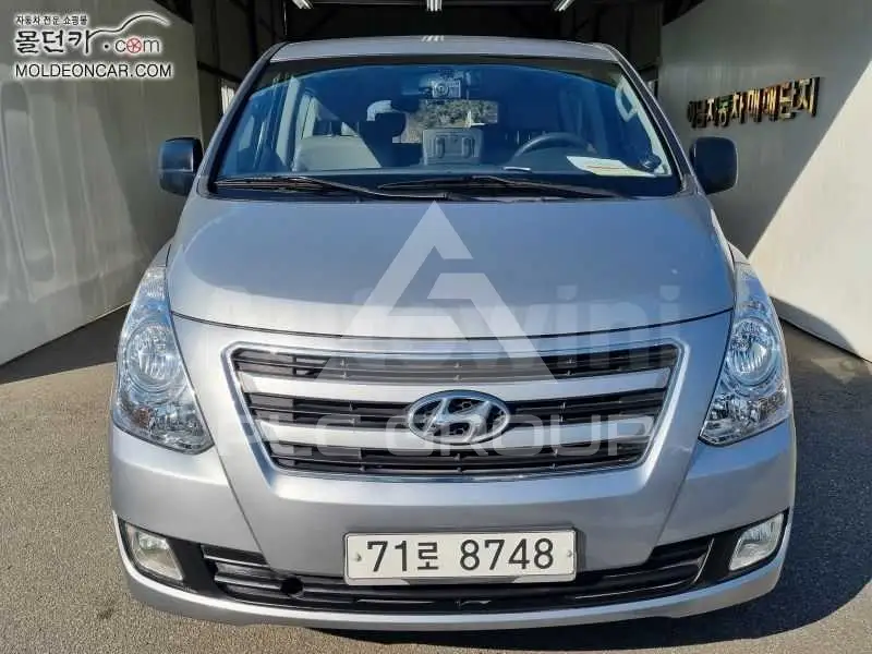 2017 Hyundai Starex