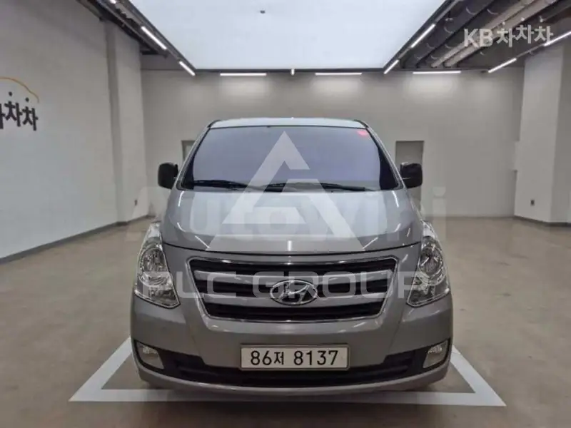 2017 Hyundai Starex