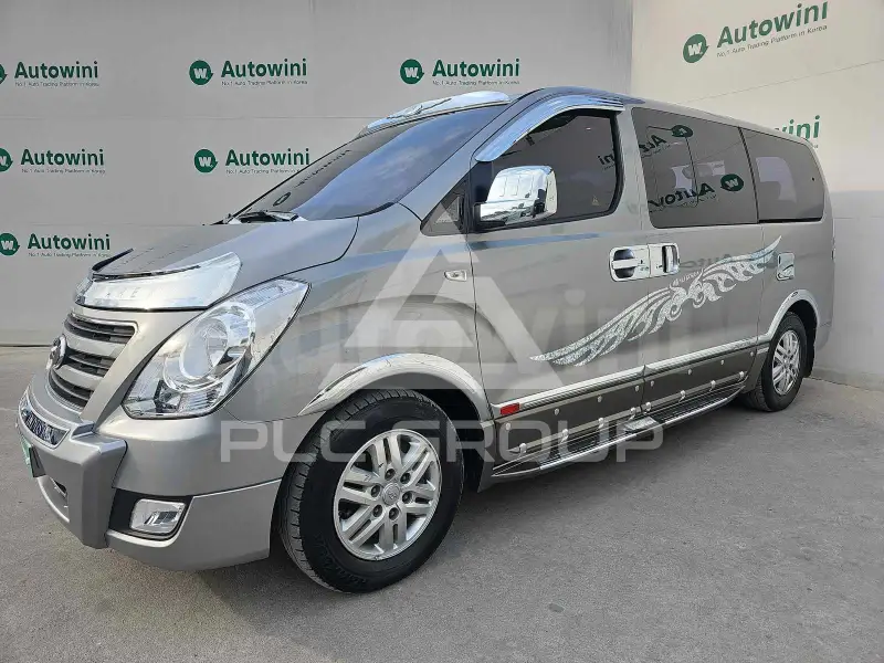 2017 Hyundai Starex