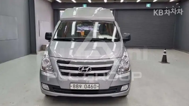 2017 Hyundai Starex