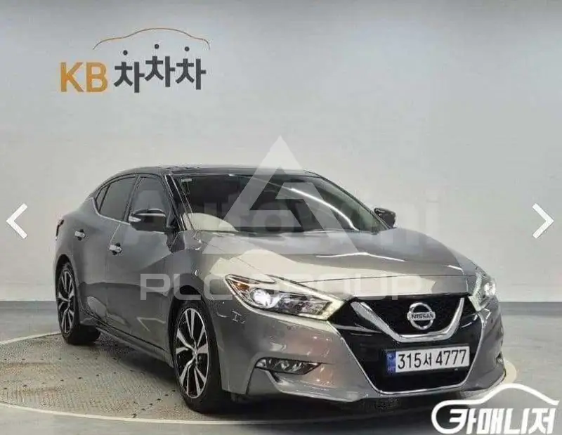 2018 Nissan MAXIMA