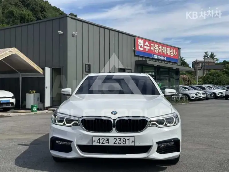 2018 BMW 523