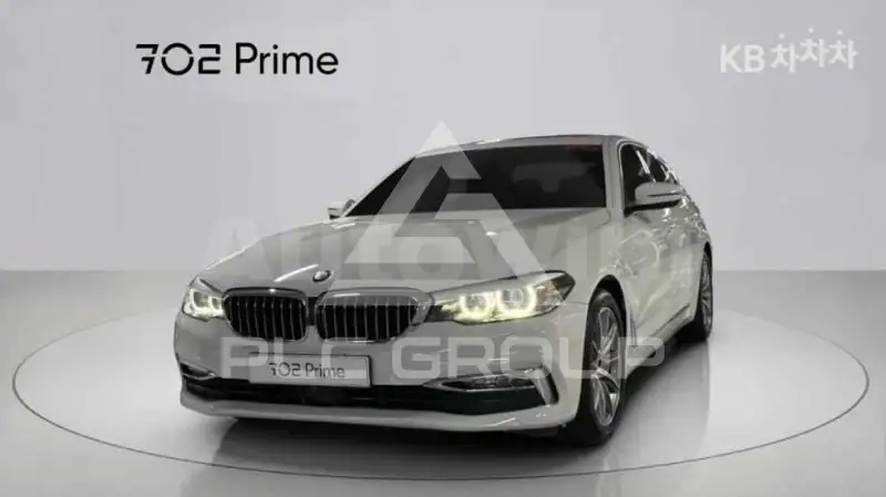2018 BMW 523