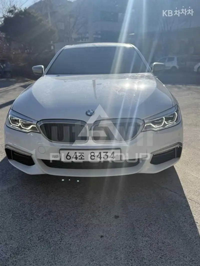 2018 BMW 523