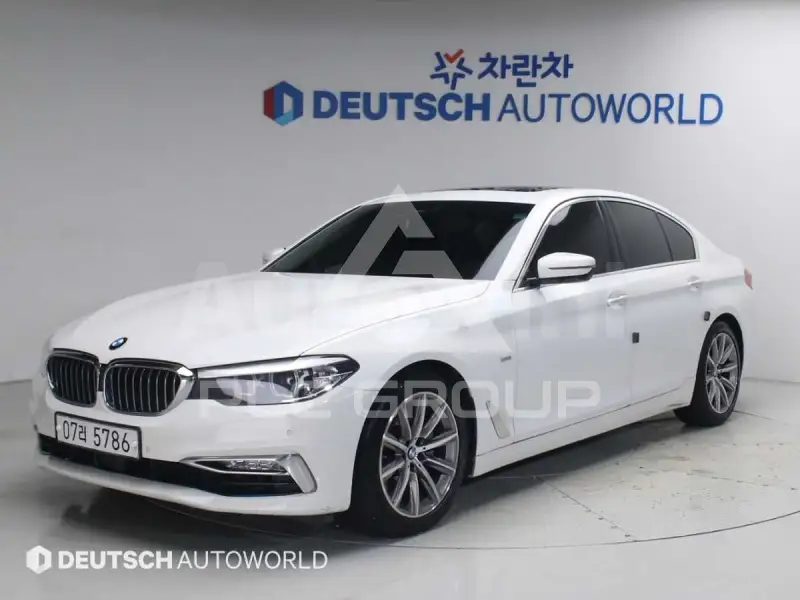 2018 BMW 523