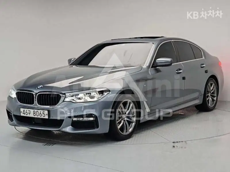 2018 BMW 523