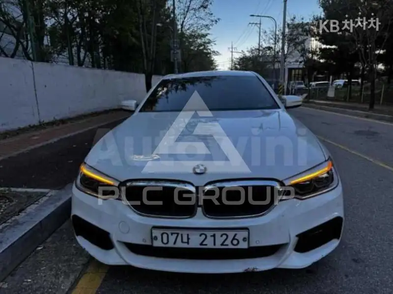 2018 BMW 523