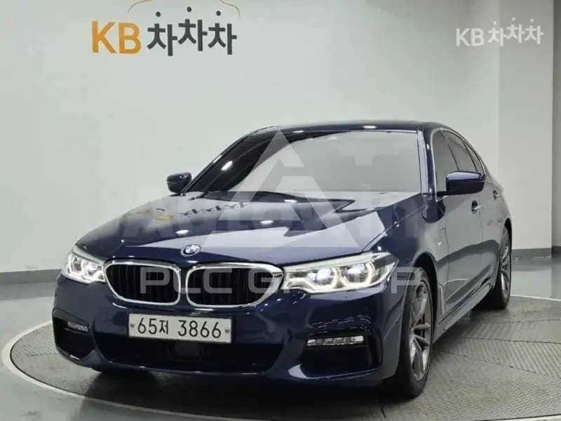 2018 BMW 523