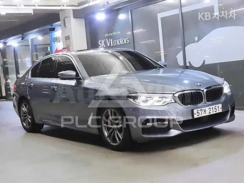 2018 BMW 523