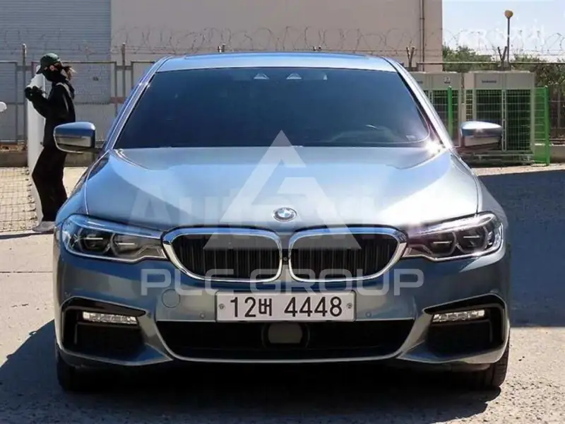 2018 BMW 523