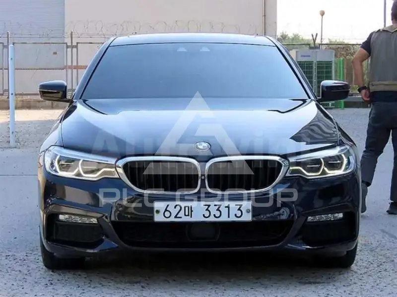 2018 BMW 523
