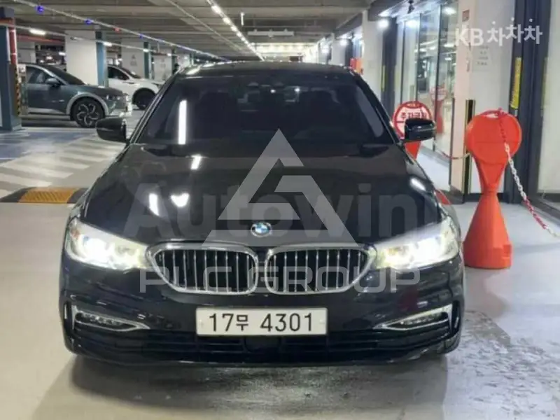 2018 BMW 523