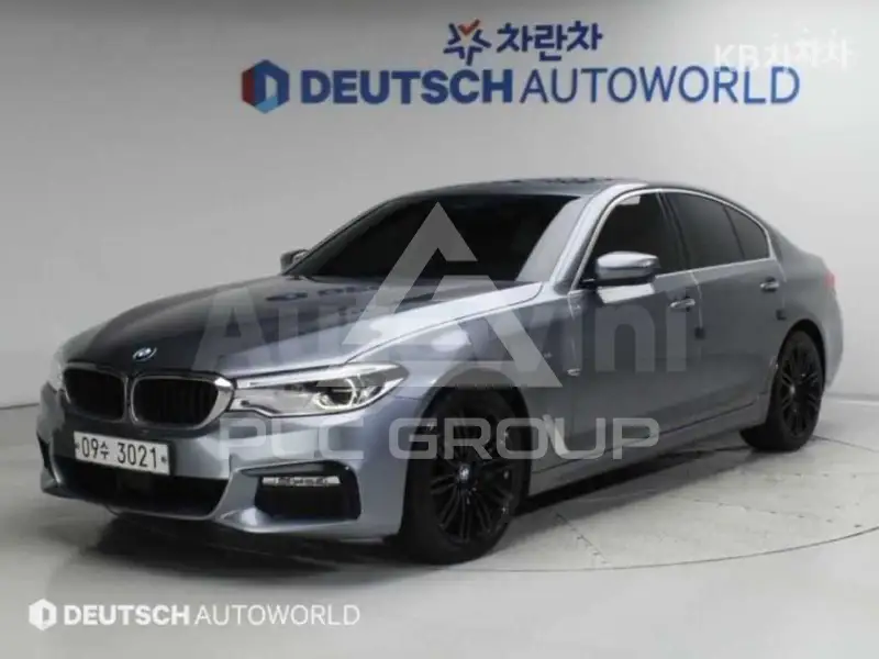 2018 BMW 523