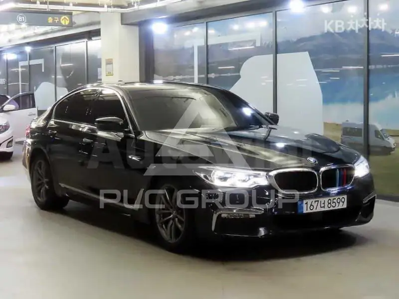 2018 BMW 523