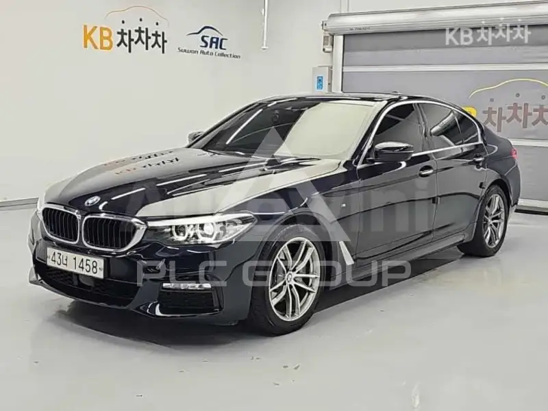 2018 BMW 523