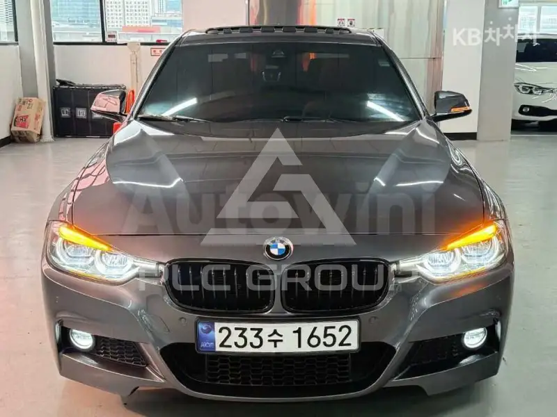2018 BMW 330