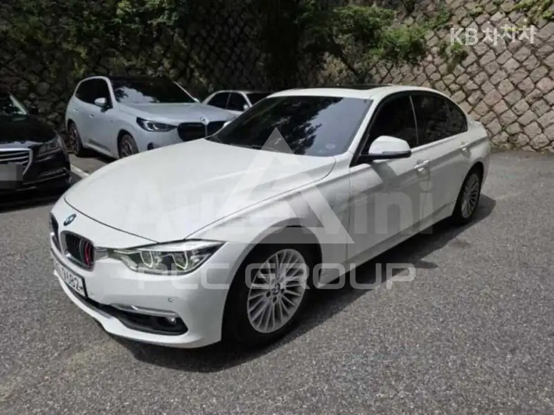 2018 BMW 330