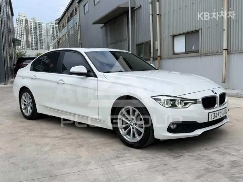 2018 BMW 330