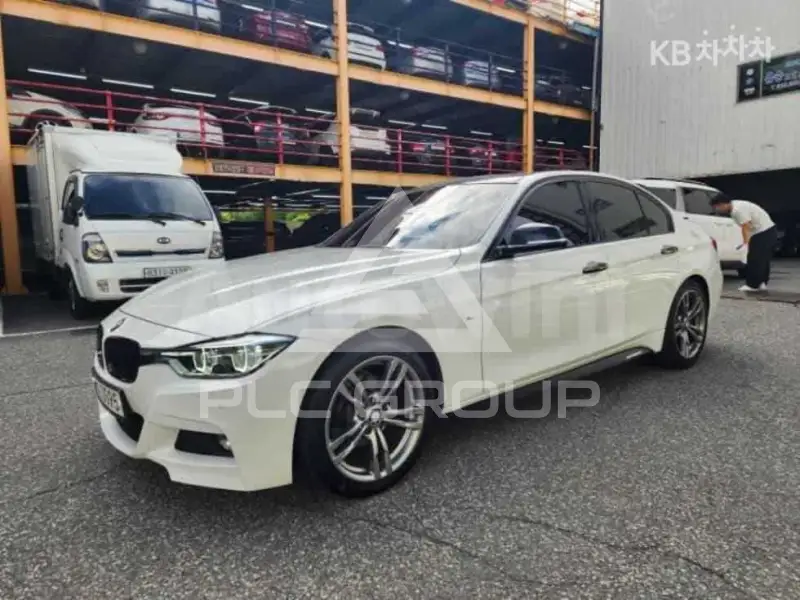 2018 BMW 330