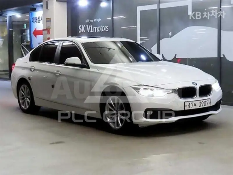 2018 BMW 330