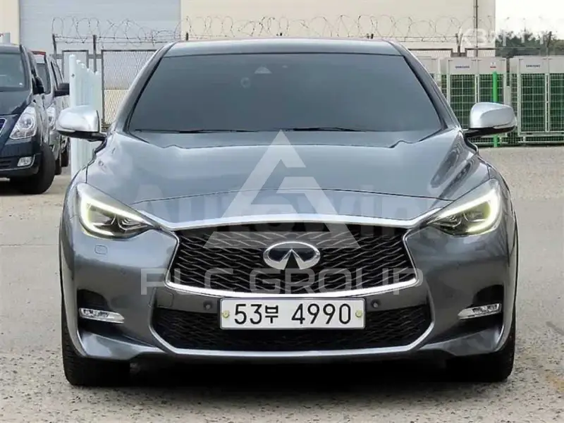 2018 Infinity Q
