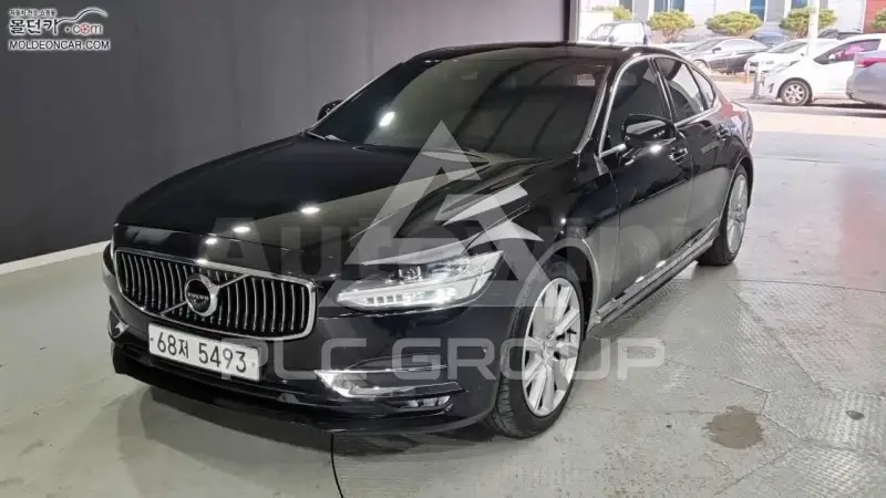 2018 Volvo S90