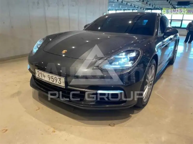 2018 Porsche Panamera