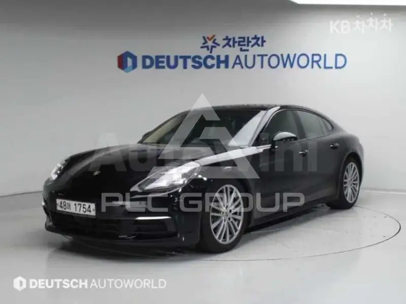 2018 Porsche Panamera