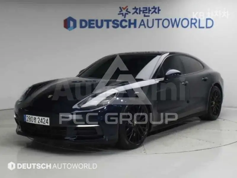2018 Porsche Panamera