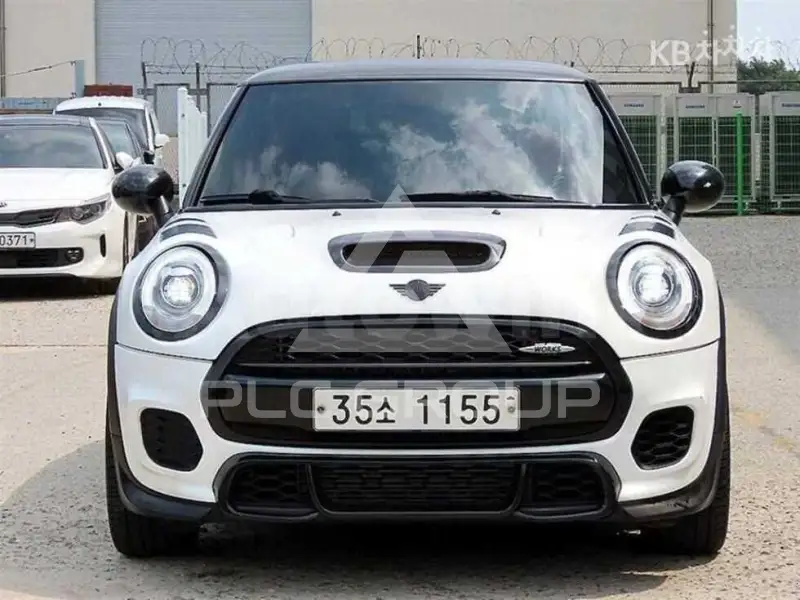 2018 Mini COOPER