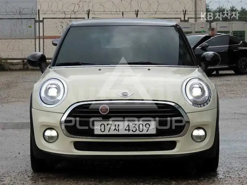 2018 Mini COOPER