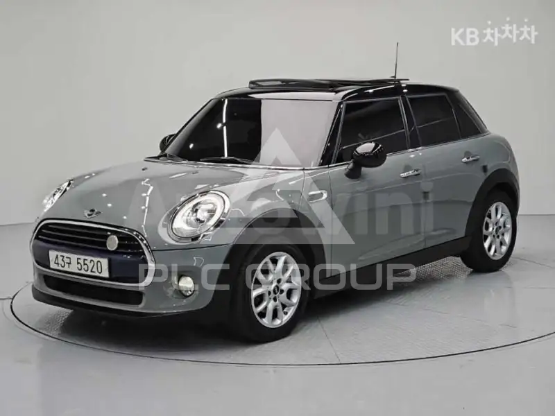 2018 Mini COOPER