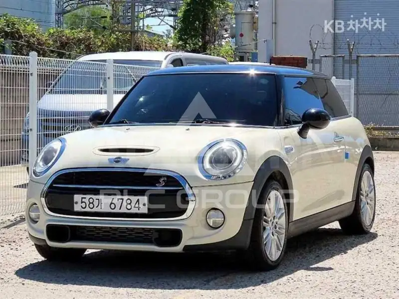 2018 Mini COOPER