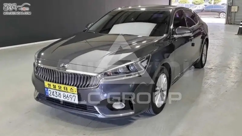 2018 KIA K7