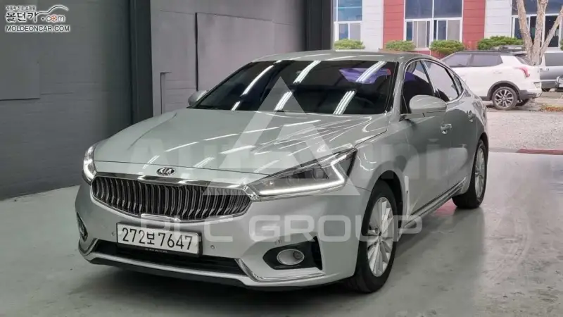 2018 KIA K7