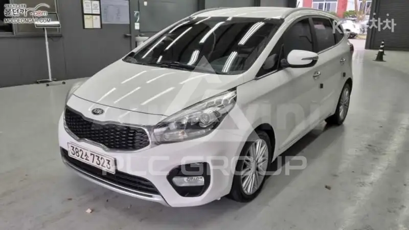 2018 KIA Carens