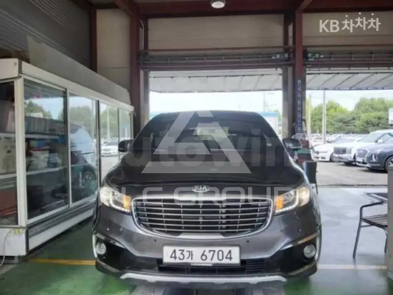 2018 KIA Carnival