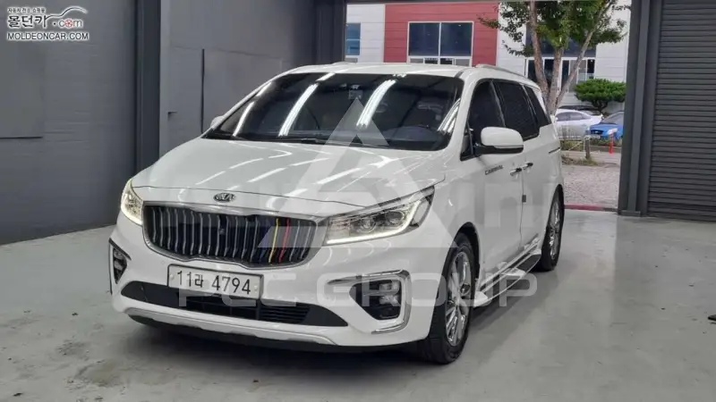 2018 KIA Carnival