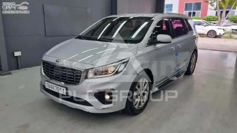 2018 KIA Carnival